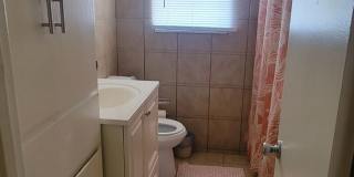 Charming 3-Bedroom, 1-Bath Home with Large Backyard – Fully Furnished! Gallery 16