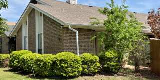 818 Northwest 137th Street Gallery 1