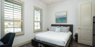 17618 HILLSEDGE Gallery 28