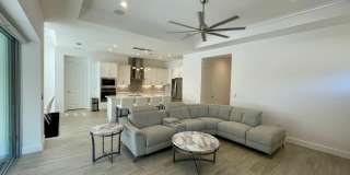 Stunning 4 Bedroom 3-bathroom home located in Mosaic! Gallery 30