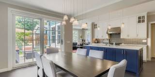 Beautiful Fully Furnished New Build in Newlands Gallery 1