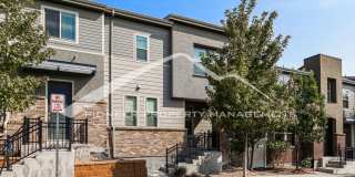 Lovely Townhome with Central AC and Washer/Dryer! Gallery 1