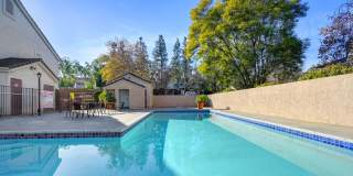 Elan Riverwalk Gallery 1