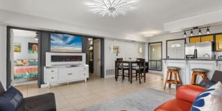 208 W Saturn Ln Gallery 3