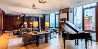 Eugene Eugene Gallery 7