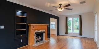 FOR RENT in LAKE BOTTOM! Available NOW! Gallery 5