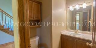 Executive Home - 4 Bedroom, 3.5 Bathroom in Country Club Neighborhood with Finished Basement Gallery 13