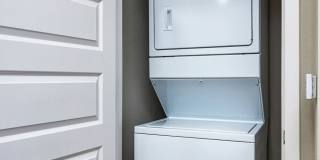 Jade at North Hyde Park Gallery 44