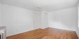 2647 E Main Street Gallery 14
