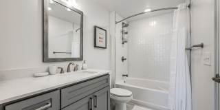 East 9th Apartments Gallery 7