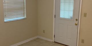 Beautiful Remodeled Home In Floral Park Neighborhood Gallery 14