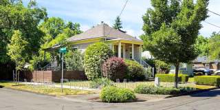 2185 Trade Street Southeast Gallery 25