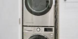 118 E 27th St Gallery 4