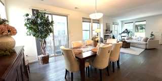 Modern West Arvada End-Unit with Cul-de-Sac Privacy & 2-Car Garage Gallery 8