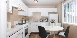 Woodland Park Gallery 13