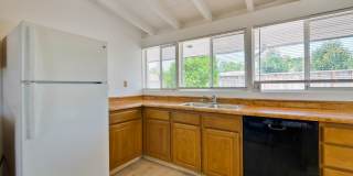 Lovely 3 Bedroom 2 Bath Home In Prime Santa Clara - This is a must see & Available Now! Gallery 14