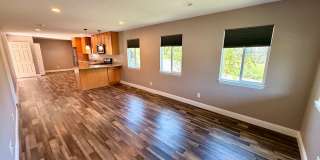 Updated 2 Bedroom 1 Bathroom in Grass Valley Gallery 6