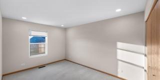 1065 Port Royal Road Gallery 23