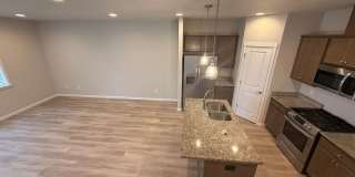 Four Seasons Crossing 11001-11037 Four Seasons Crossing 11001-11037 Gallery 3