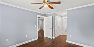 1st Floor Condo in Bellingham Park Available now! Gallery 17