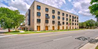 The Ayva Midtown Gallery 3