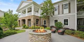 Crestmark Apartment Homes Gallery 2