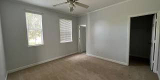 3676 Biltmore Avenue Gallery 6