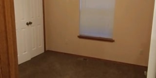 3 Bedroom, 2 bath duplex. Gallery 7