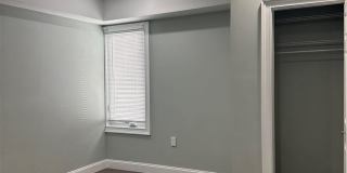 1079 W Berwick Street Gallery 4