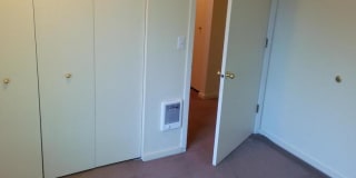 (560) 21st Street Duplex - 2 Bedroom / 2 Bathroom Gallery 11