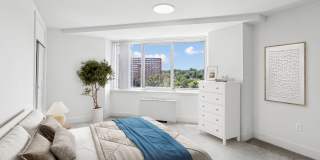 RiverHouse Gallery 30