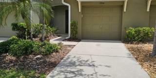 Seven Oaks 2/2.5 Townhouse Gallery 3