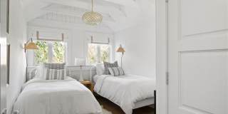 50 Cliff Avenue Gallery 27