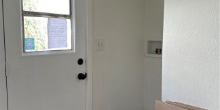 1054 N Euclid Gallery 4