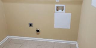 Spacious 3 bed 2 bath Home for rent! Gallery 22