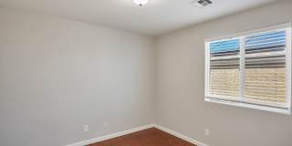 4 Bedroom, 3 Den West Side Home Gallery 33