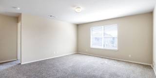 Spacious 4-Bedroom Home with Modern Upgrades and Multiple Living Areas Gallery 17