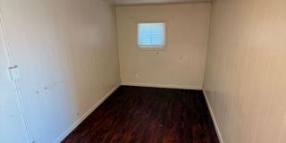 5 minutes to Oregon Tech and Skylakes Medical Center. Hard to find 1 bdrm, 1 bath unit Gallery 12