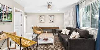 N 66th Street Gallery 13