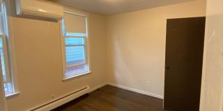 11 Pinckney St. Gallery 10
