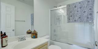 Experience the Best of Lincoln Crossing Living! — $500 Off First Month’s Rent if You Move In by 08/21! Gallery 19