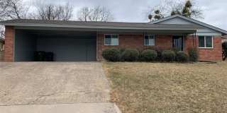 1402 S Cliff Street Gallery 1