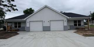 618 N Hall Gallery 1