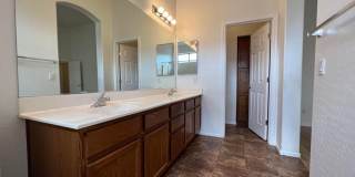 Great Single Level 3 bedroom 2 bath Home Gallery 20