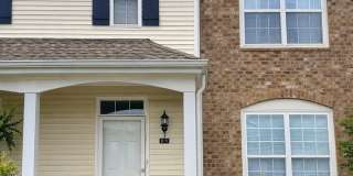 2 bed/2.5 bath Townhouse in Williamson Co - Pool and Playground Gallery 1