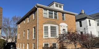 1324 Drake St Gallery 1