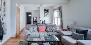 3452 Bryant Avenue SouthApt. 3 3452 Bryant Avenue SouthApt. 3 Gallery 1