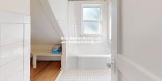 107 Warren St. Gallery 6