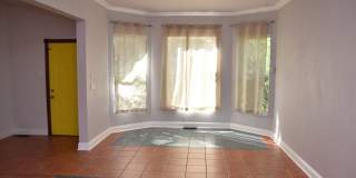3 Bedroom 1.5 Bath Hilltop 2 Story Home Gallery 3