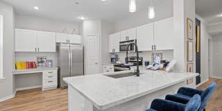 Heritage at Lakeside Gallery 6